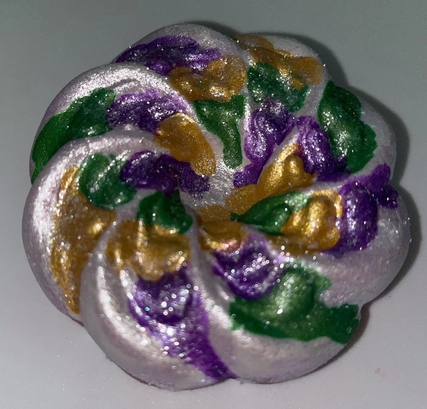 Kingcake Bath Bomb - King Cake Bath Fun - Bathbomb with Embeds