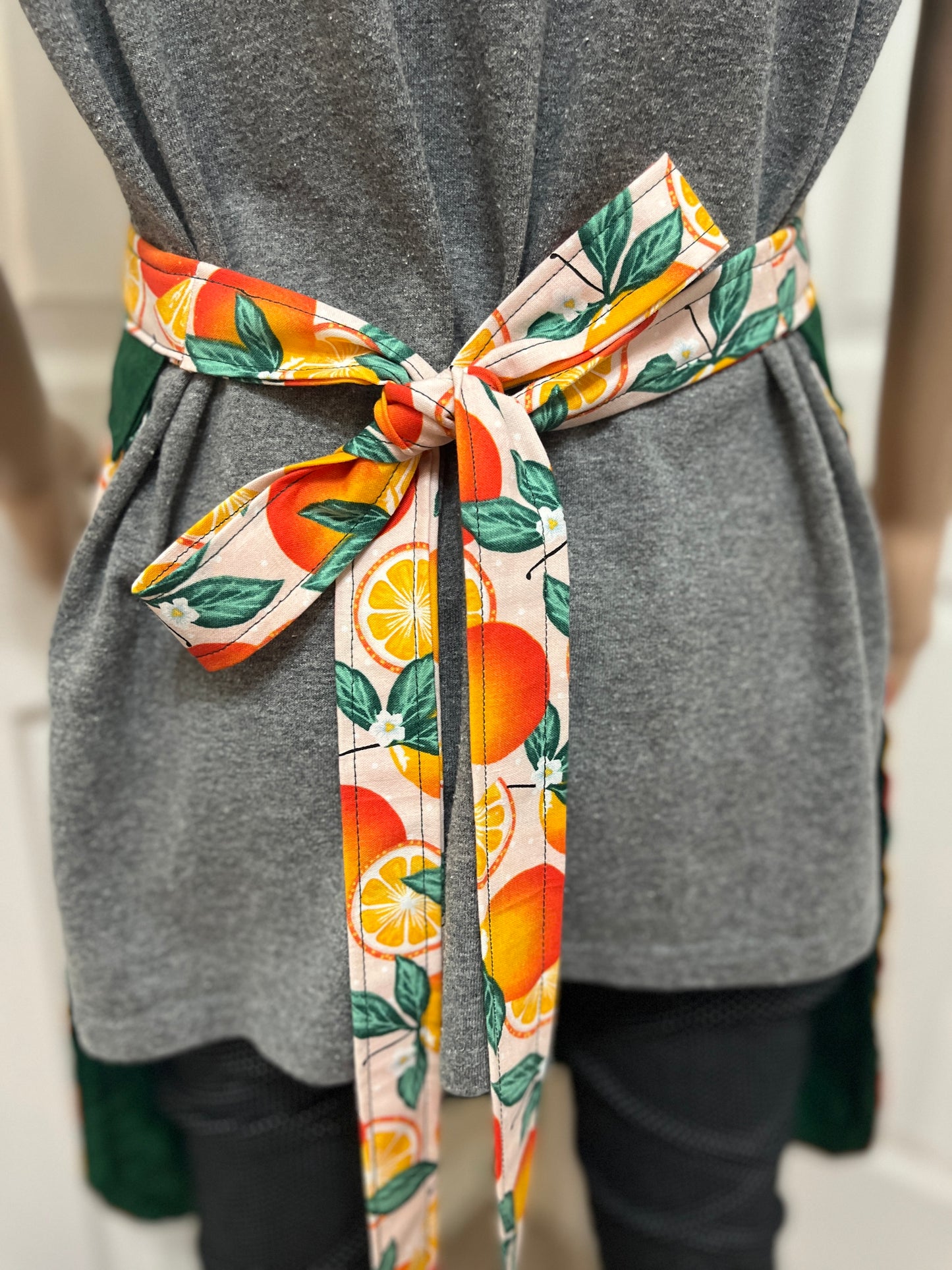 Harvest Gathering Apron - Drawstring Pocket