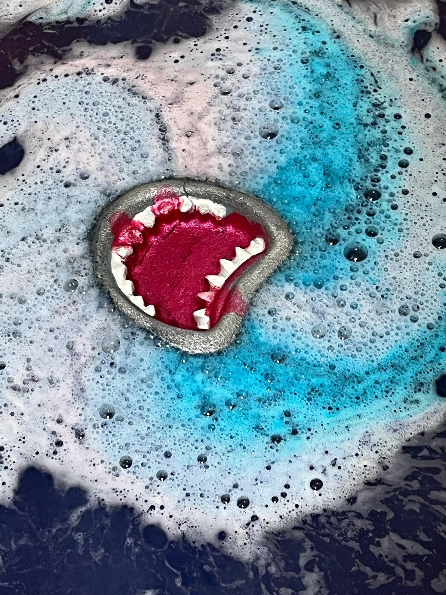 Shark Attack Bath Bomb - Fun Bath Time