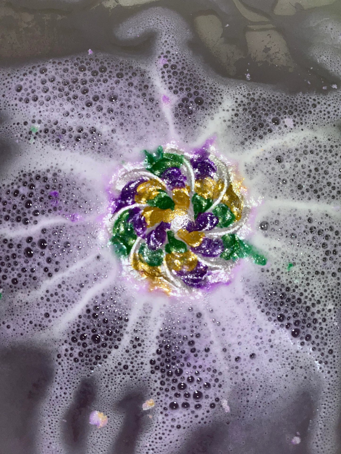 Kingcake Bath Bomb - King Cake Bath Fun - Bathbomb with Embeds