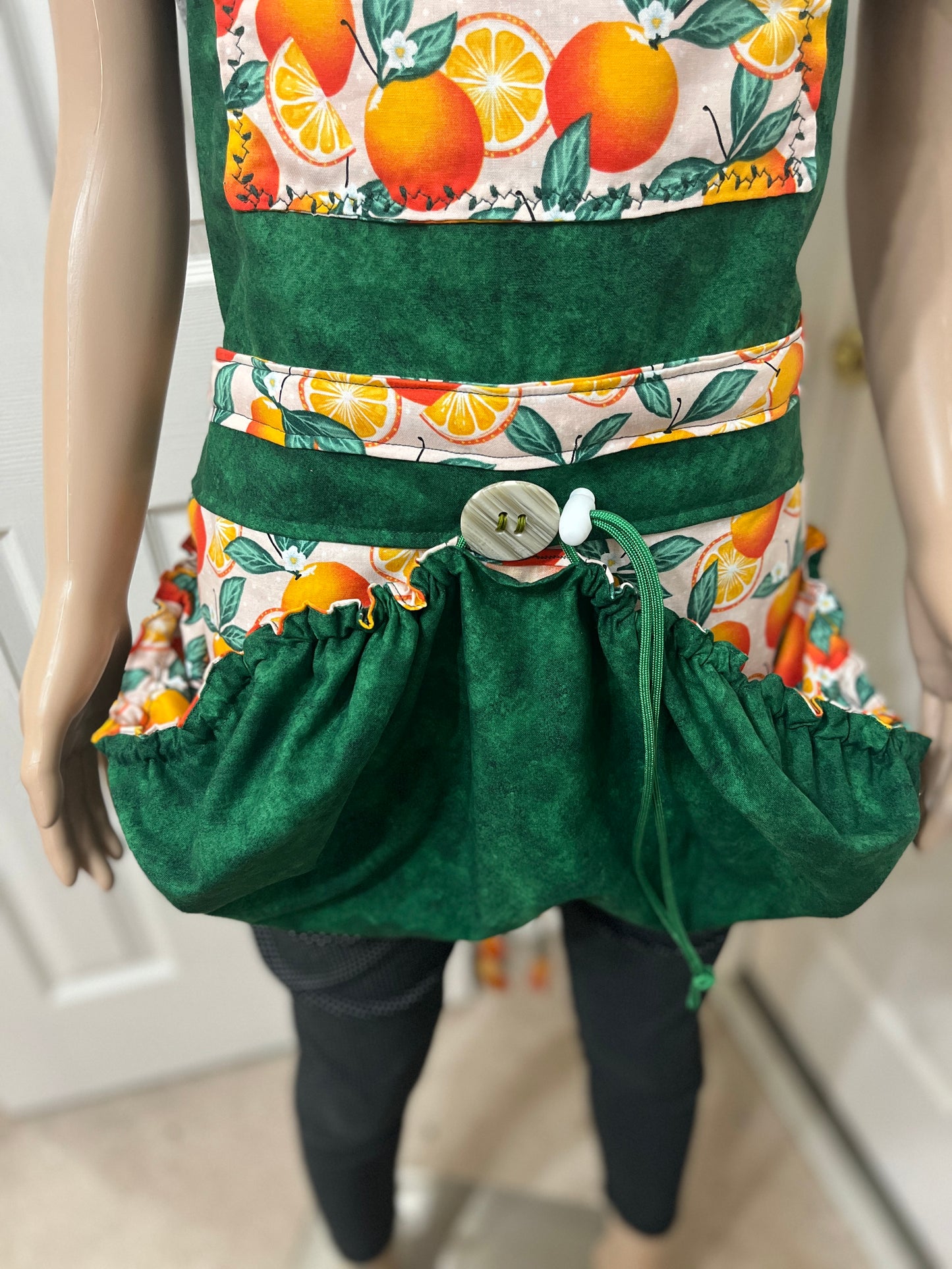 Harvest Gathering Apron - Drawstring Pocket